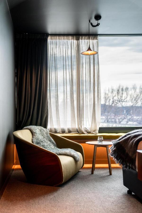 Moss Hotel Хобарт Экстерьер фото